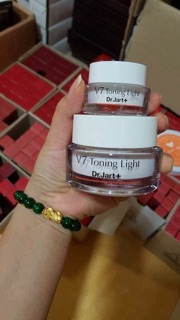[Mẫu mới] KEM V7 Toning Light dưỡng da Hàn Quốc
