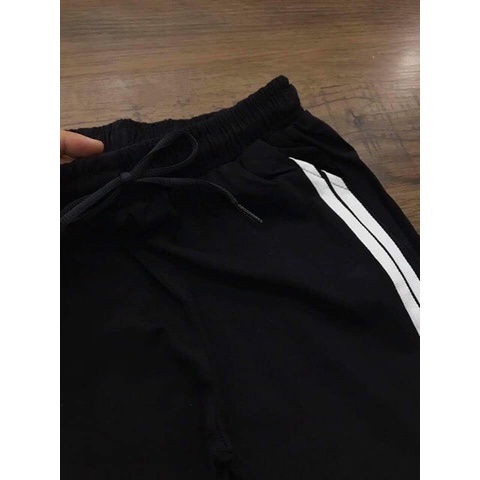 Quần baggy 2 sọc cá tính chất liệu cotton trẻ trung năng động