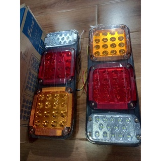Đèn hậu xe tải