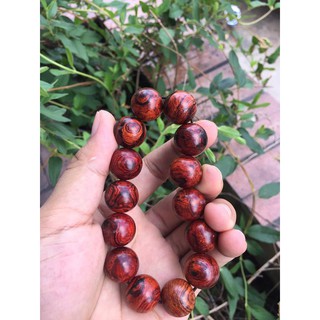 Vòng Gỗ Sưa Lào