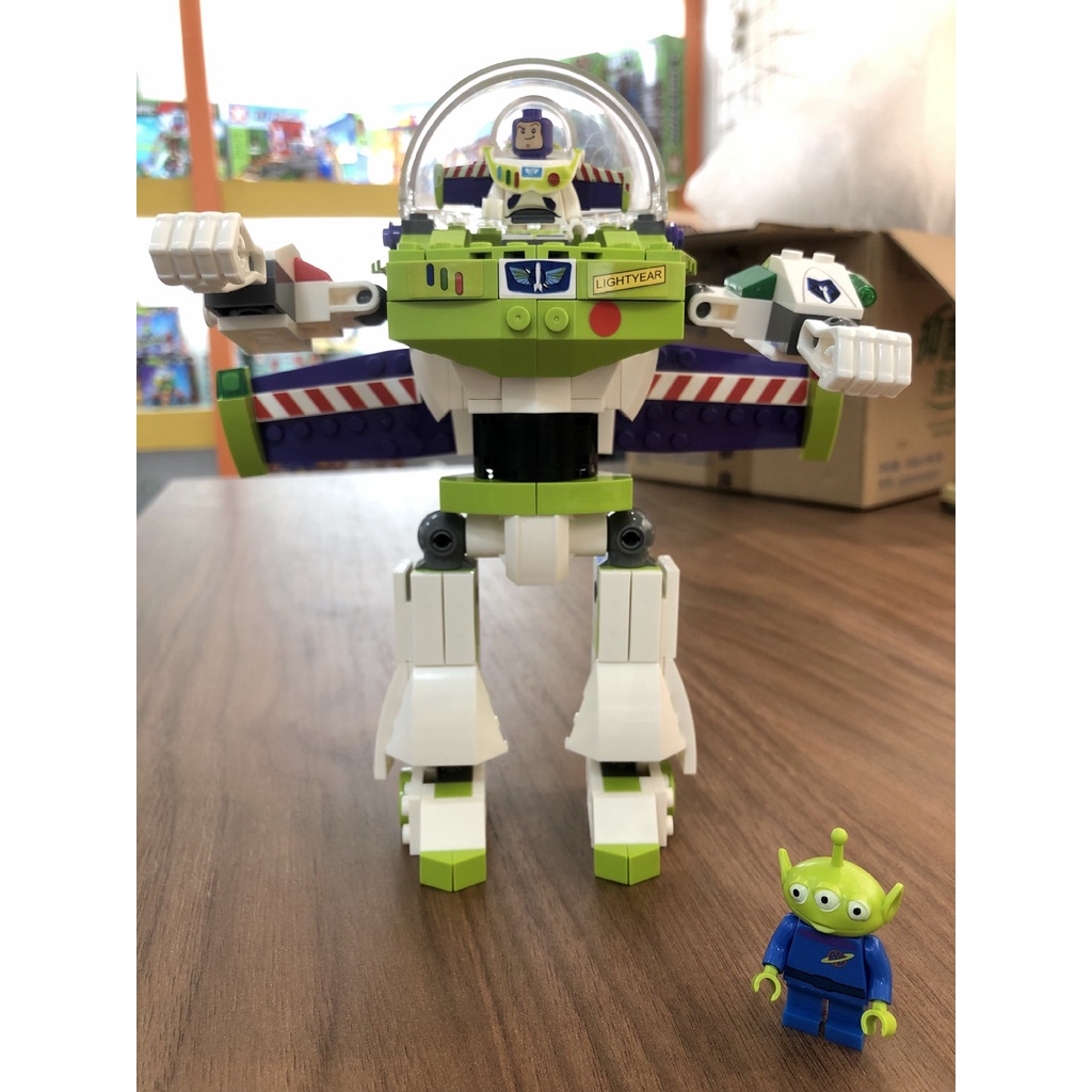 Đồ Chơi Lắp Ráp Kiểu LEGO Mô Hình Đồ Chơi Buzz Lightyear Trong Toys Story4 Mecha SX9060 Với 243 PCS