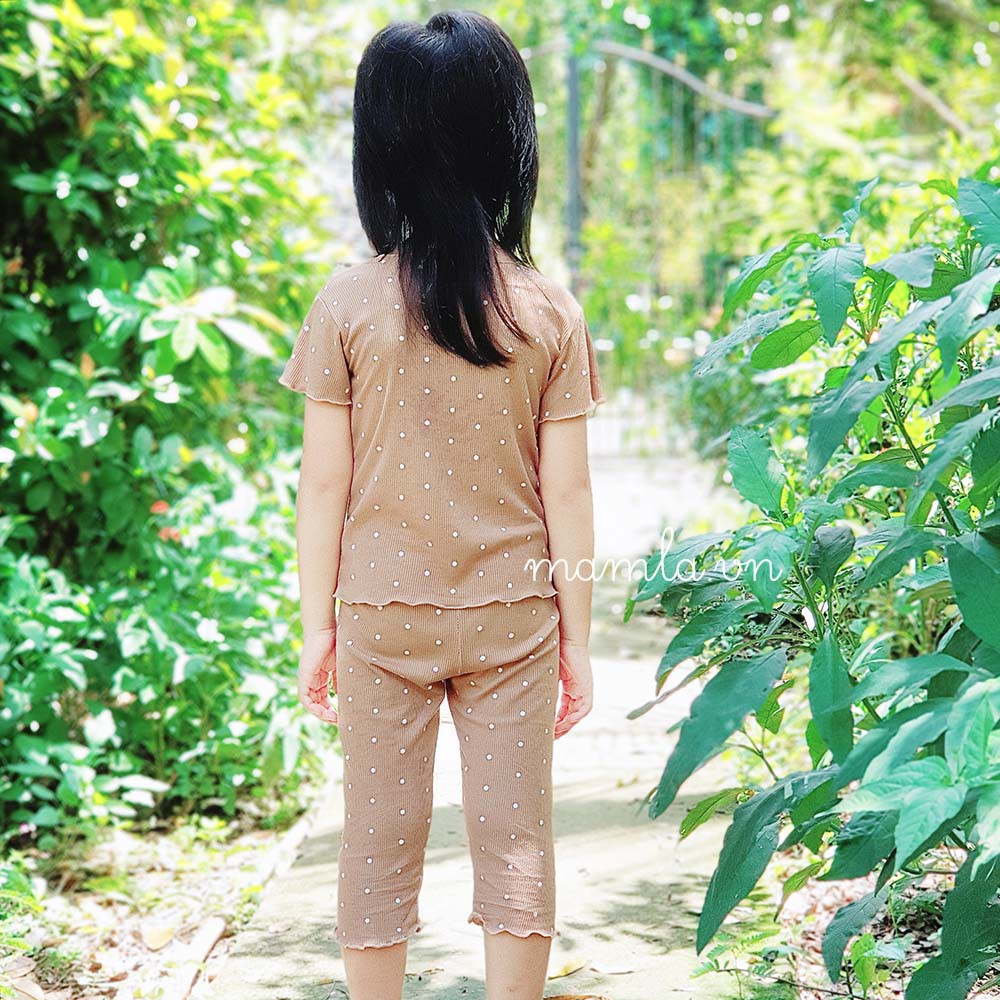 Quần áo trẻ em Đồ bộ bé gái chấm bi thun lạnh tăm gân mát lửng tiện mặc YESPAPA MK101