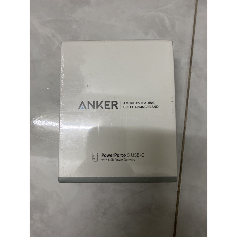 Sạc Anker Power Port + 5 USB - C Mới 100%
