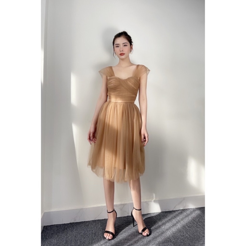 Thanh lý váy Huong boutique