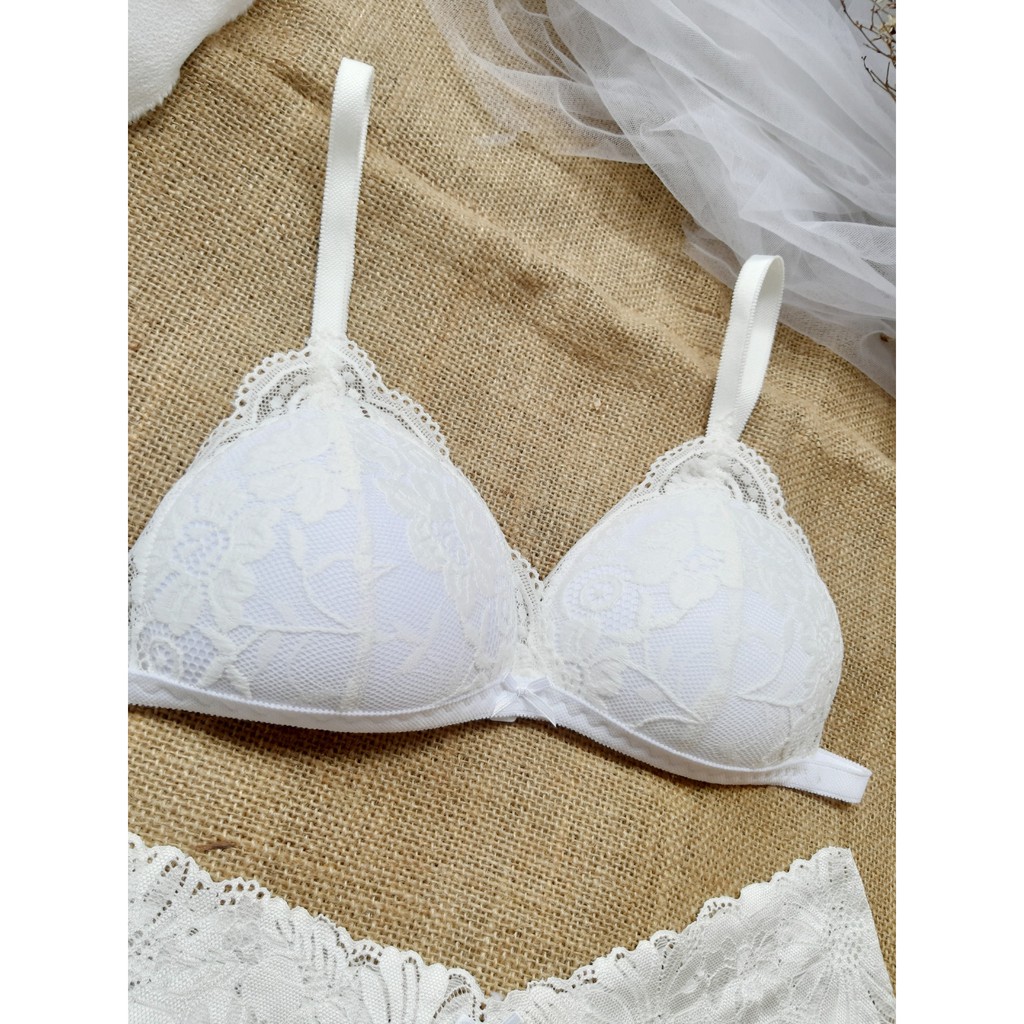 🌳RẺ NHẤT SHOPPE 🌳Bộ đồ lót ren không gọng màu trắng phối quần lọt khe chữ T | BigBuy360 - bigbuy360.vn