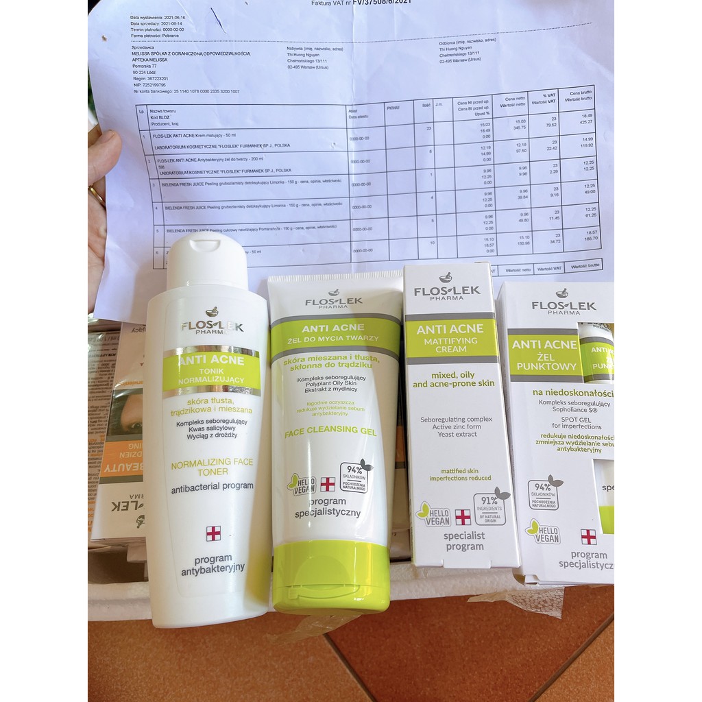 Bộ sản phẩm Floslek Anti Acne cho da mụn Kiểm soát ,cân bằng lượng dầu trên bề mặt da.Có tách lẻ - NguyenHuong Store | BigBuy360 - bigbuy360.vn