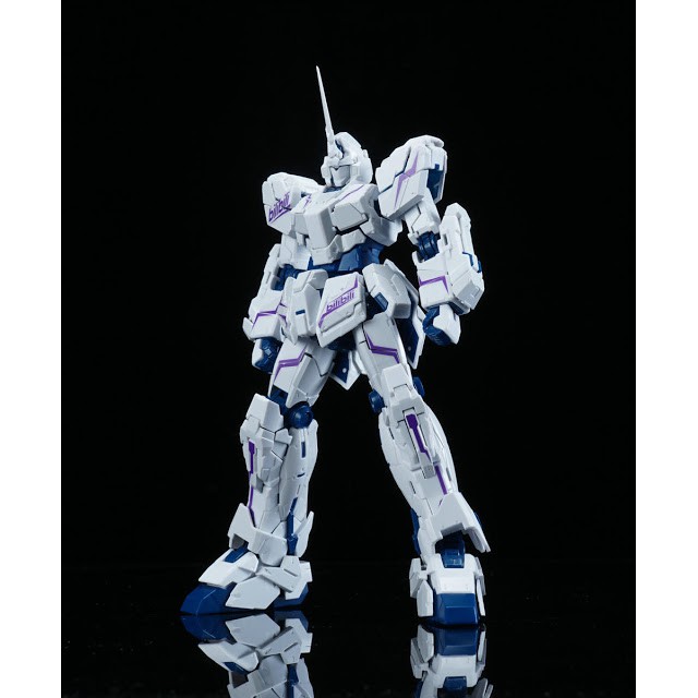 Mô hình lắp ráp RG 1/144 Gundam Unicorn bilibili ver Bandai