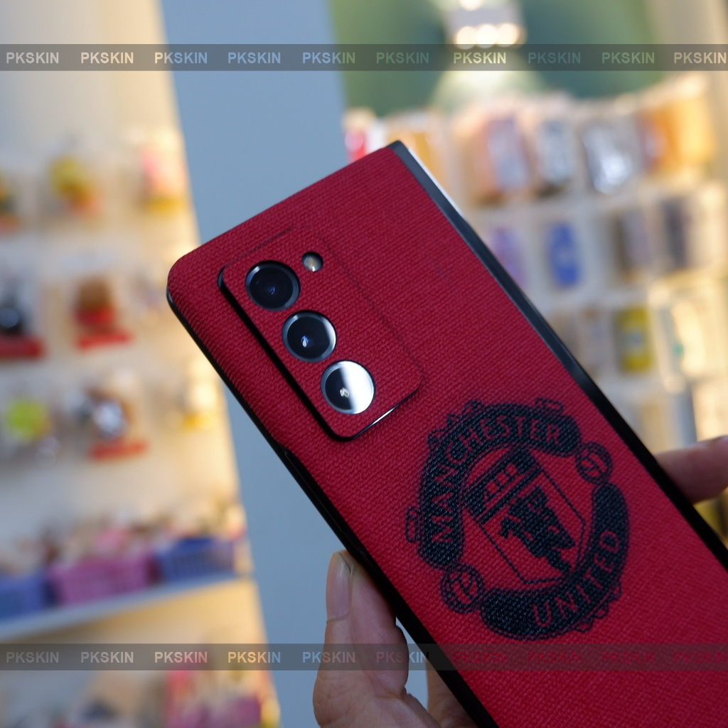 Miếng dán skin da lưng cho samsung Flip , Flip 2, Flip 3 , Flip 4 , samsung Fold , Fold 2 , Fold 3 , Fold 4 vân vải