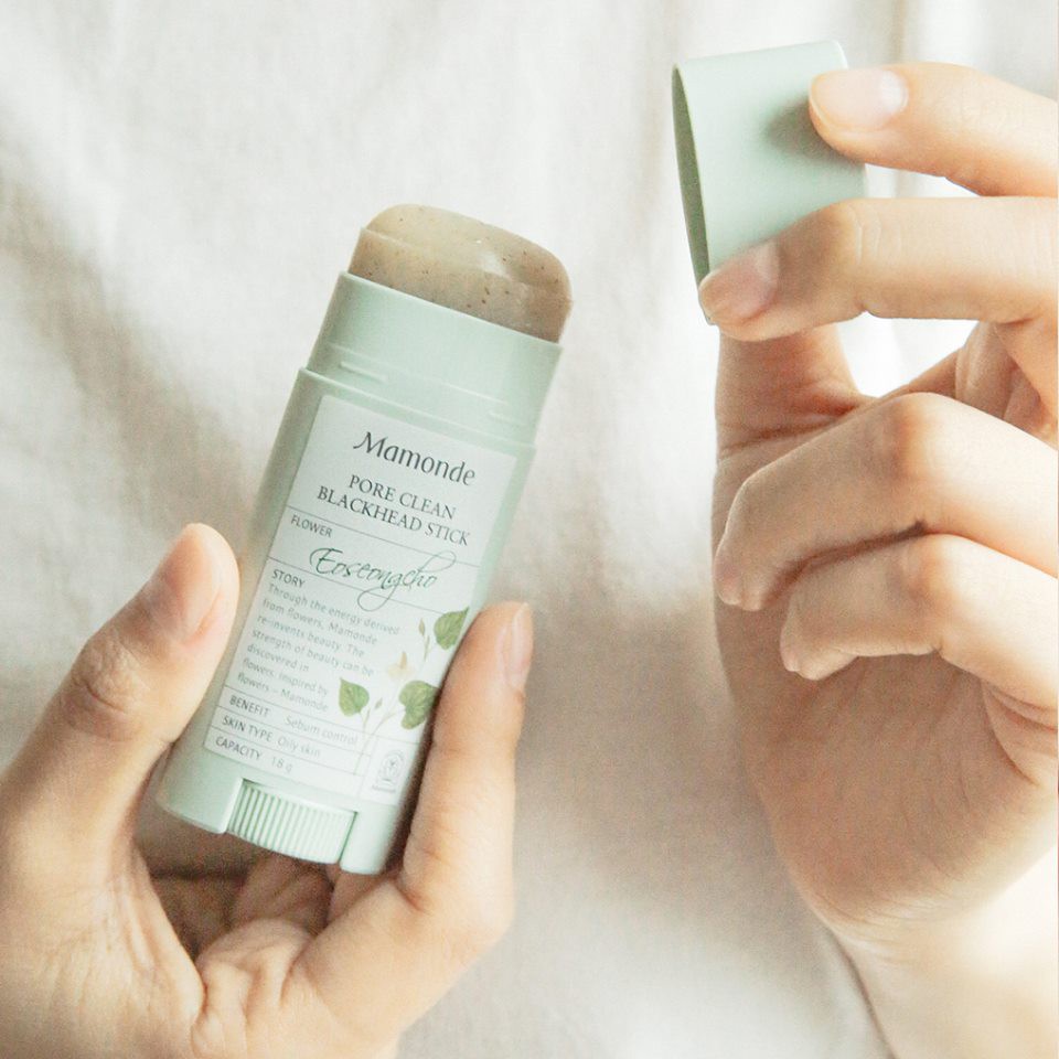 Thanh lăn giảm mụn đầu đen Mamonde Pore Clean Blackhead Stick