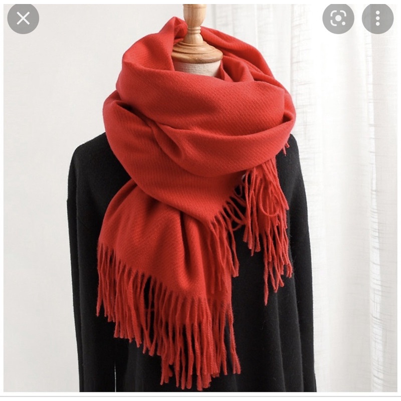 Khăn choàng bản to chọn trên livestream