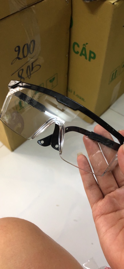 [GIÁ SỈ] Kính chắn bụi bảo vệ mắt và khói xe tuyệt đối | BigBuy360 - bigbuy360.vn