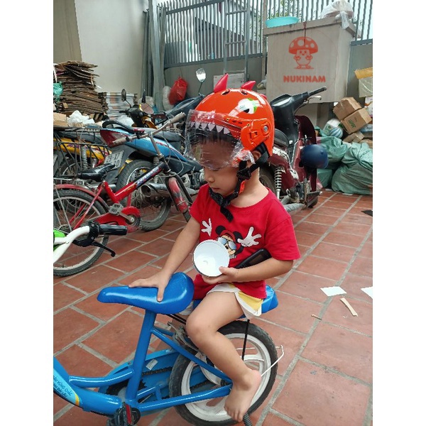 Mũ bảo hiểm trẻ em hình Khủng Long có kính, Nón bảo hiểm cho các bé yêu đủ size