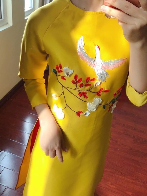 Áo dài gấm cho mẹ