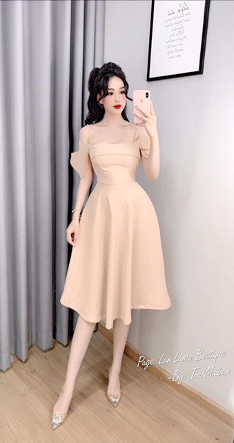 Đầm dự tiệc dạo phố rớt vai tay phối tơ sống | BigBuy360 - bigbuy360.vn