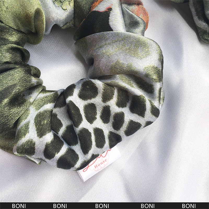 BONI - Dây chun buộc tóc họa tiết Lụa Satin Đức Scrunchies Handmade I COURT GREEN