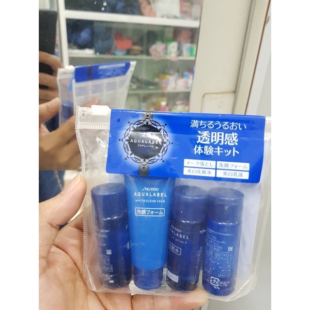 Set dưỡng da mini của Aqualabel Shiseido