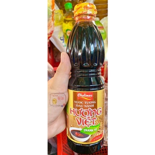 Nước tương đậu nành thanh vị Hương Việt chai 500ml