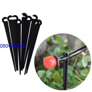 50 Que đỡ ống tưới nhỏ giọt