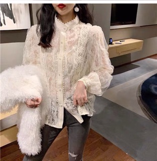 Áo sơmi phối ren bánh bèo