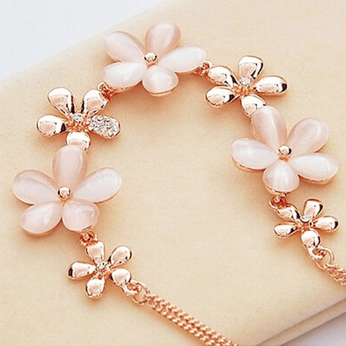 Vòng cổ nữ mặt hình hoa đính đá siêu xinh