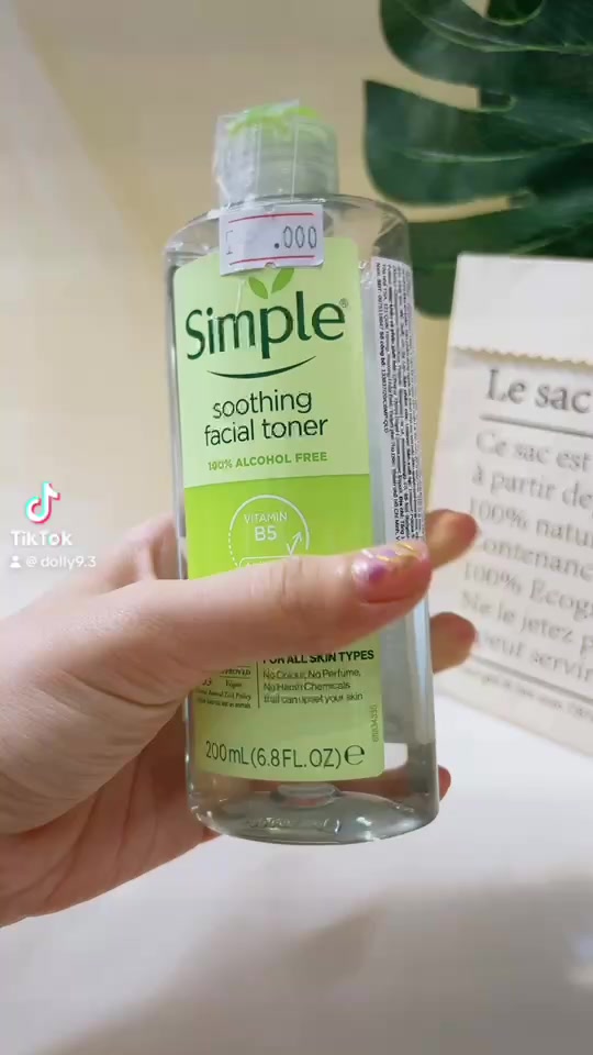 NƯỚC HOA HỒNG SIMPLE SENSITIVE SKIN EXPERTS SOOTHING FACIAL TONER 200ml | BigBuy360 - bigbuy360.vn