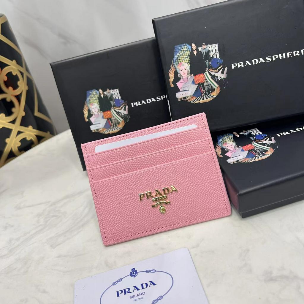 Sẵn sàng giao hàng, chụp ảnh vật lý 100% túi / ví lấy hàng thực mini mới Prada 2023 có hộp