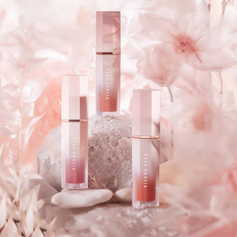 [Hàng mới về] Son môi Deare Dahlia chống nhòe màu sắc thời trang trẻ trung cho nữ | BigBuy360 - bigbuy360.vn