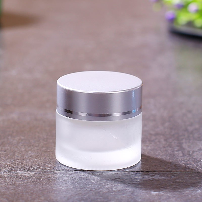 Hũ chiết kem, mỹ phẩm nắp bạc 10 gram