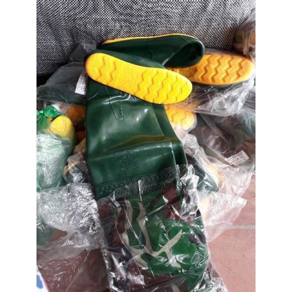Ủng đi cấy, lội nước Hoa San đế vàng cứng, ủng đỏ trong suốt Trường Sơn Size 35-43