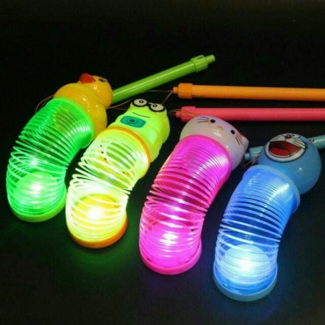 Lòng đèn lo xo đèn Led kèm pin