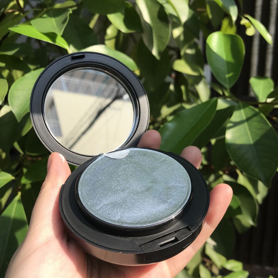 Kem nền dạng nén Mac Studio Tech Foundation | BigBuy360 - bigbuy360.vn