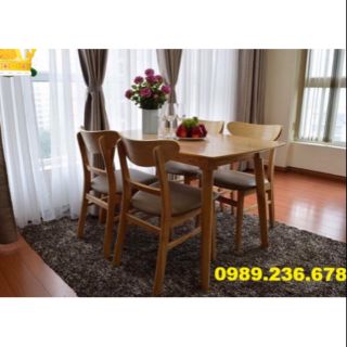 Bộ bàn 4 ghế Mango màu tự nhiên.