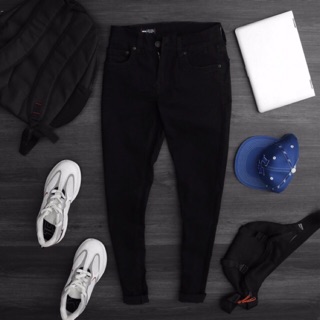 Quần bò đen trơn true.religion ba.sic