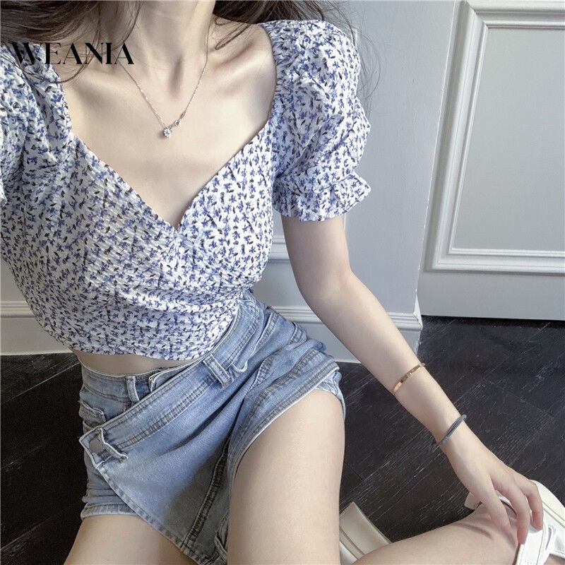 Áo Croptop Cổ Vuông Tay Phồng In Hoa Xinh Xắn Cho Nữ