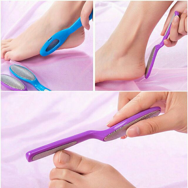 Dụng cụ chà vết nứt trên chân
