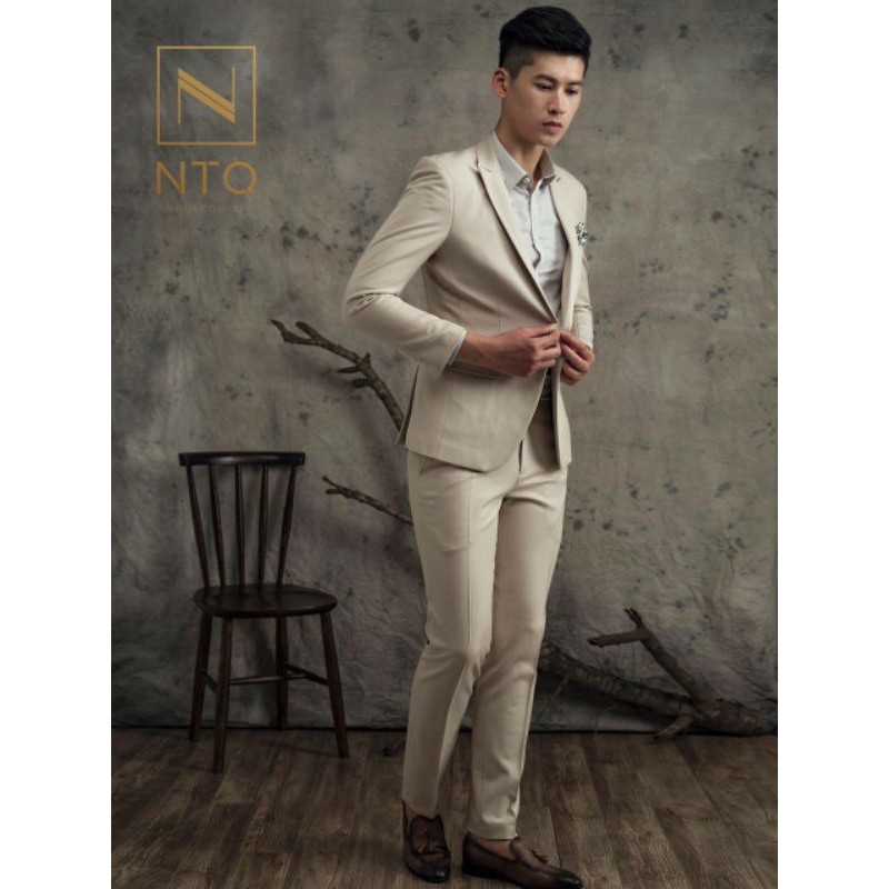 bộ vest cao cấp màu kem sữa