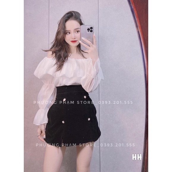 Set áo tơ trễ vai mix chân váy nhung đính khuy