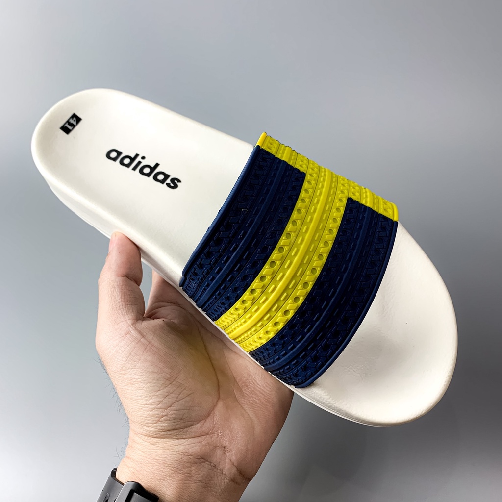 Dép Adidas plus Quai ngang . chất liệu nhựa cao su chắc chắn,dáng trẻ trung vnxk