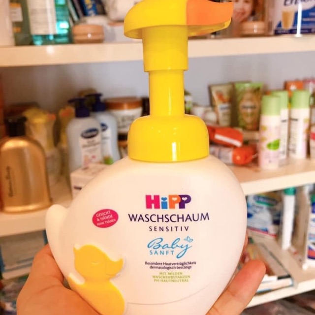 Sữa tắm Hipp con vịt