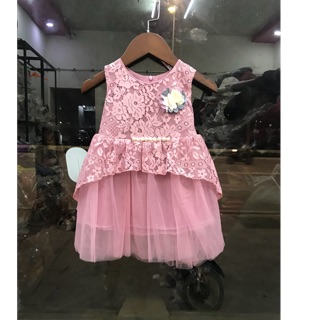 Váy ren tầng công chúa đính Ngọc