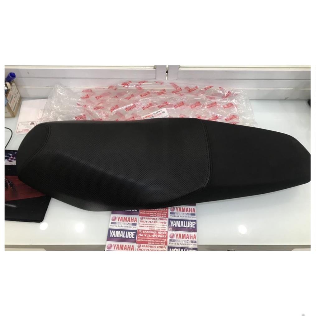 Bộ yên xe đen chỉ đen ex 150 zin chính hãng yamaha cao cấp tại shop.