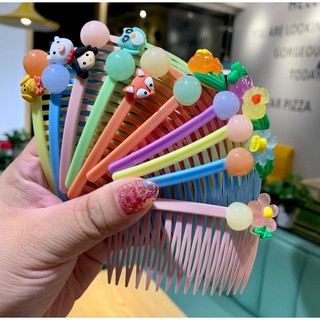 Xược tóc mái cho bé gái cute