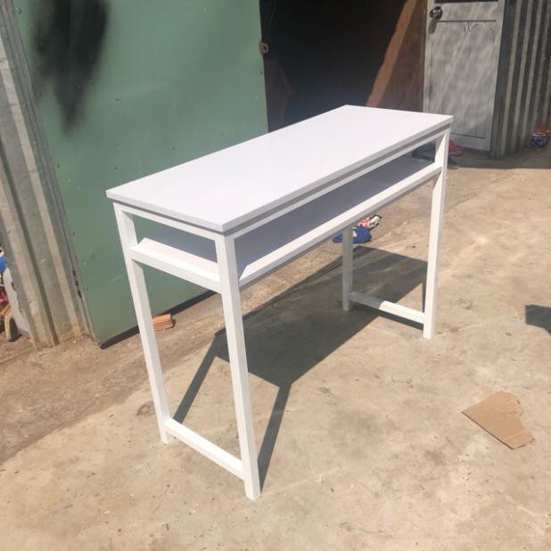 Bàn làm nail