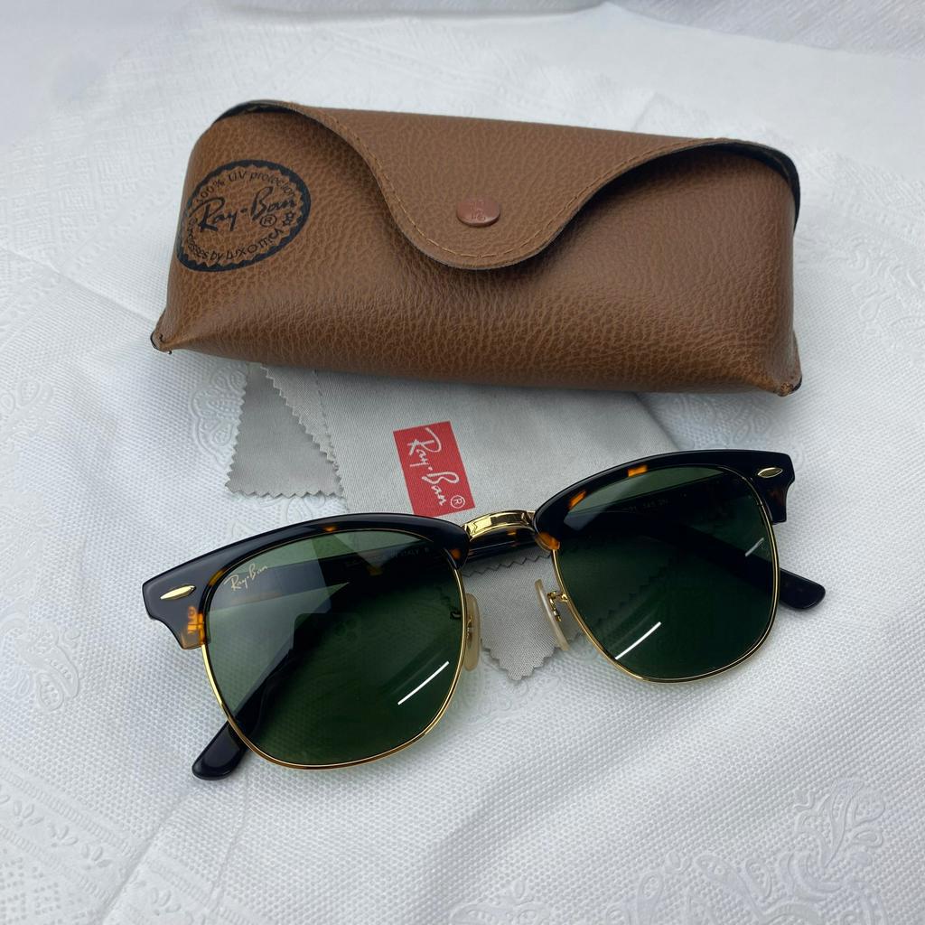 Kính rayban Clubmaster của Ý, 2nd, tròng thủy tinh màu xanh, gọng nhựa vân đồi mồi, cả nam và nữ. Thời trang, du lịch