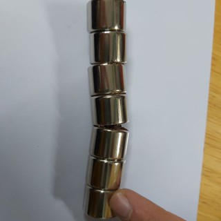 Thanh lý nam châm đất hiếm 20x15mm bị vỡ