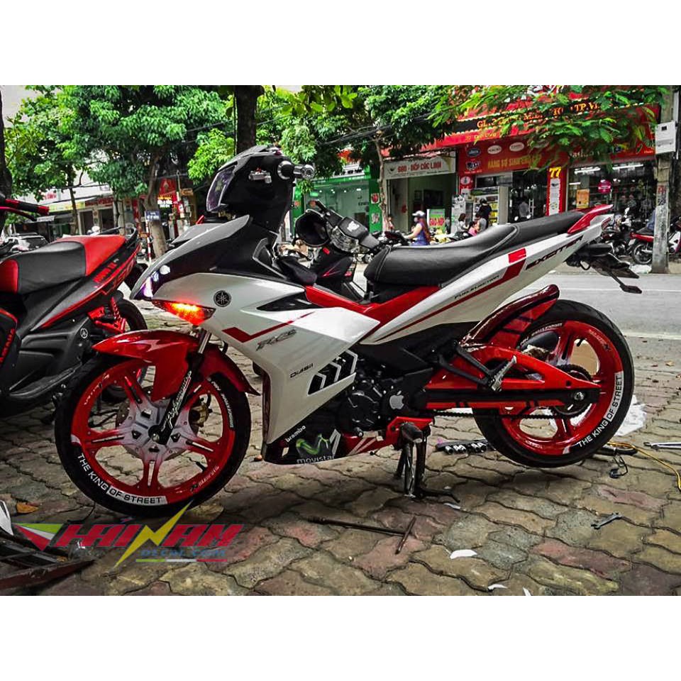 Tem trùm trắng đỏ cao  Exciter 150