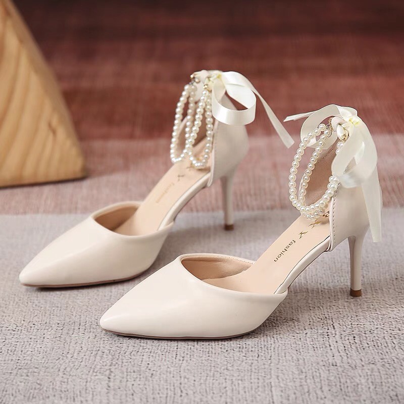 Giày Cao Gót Bít Mũi Đính Ngọc Cổ Chân Hot Hit K16