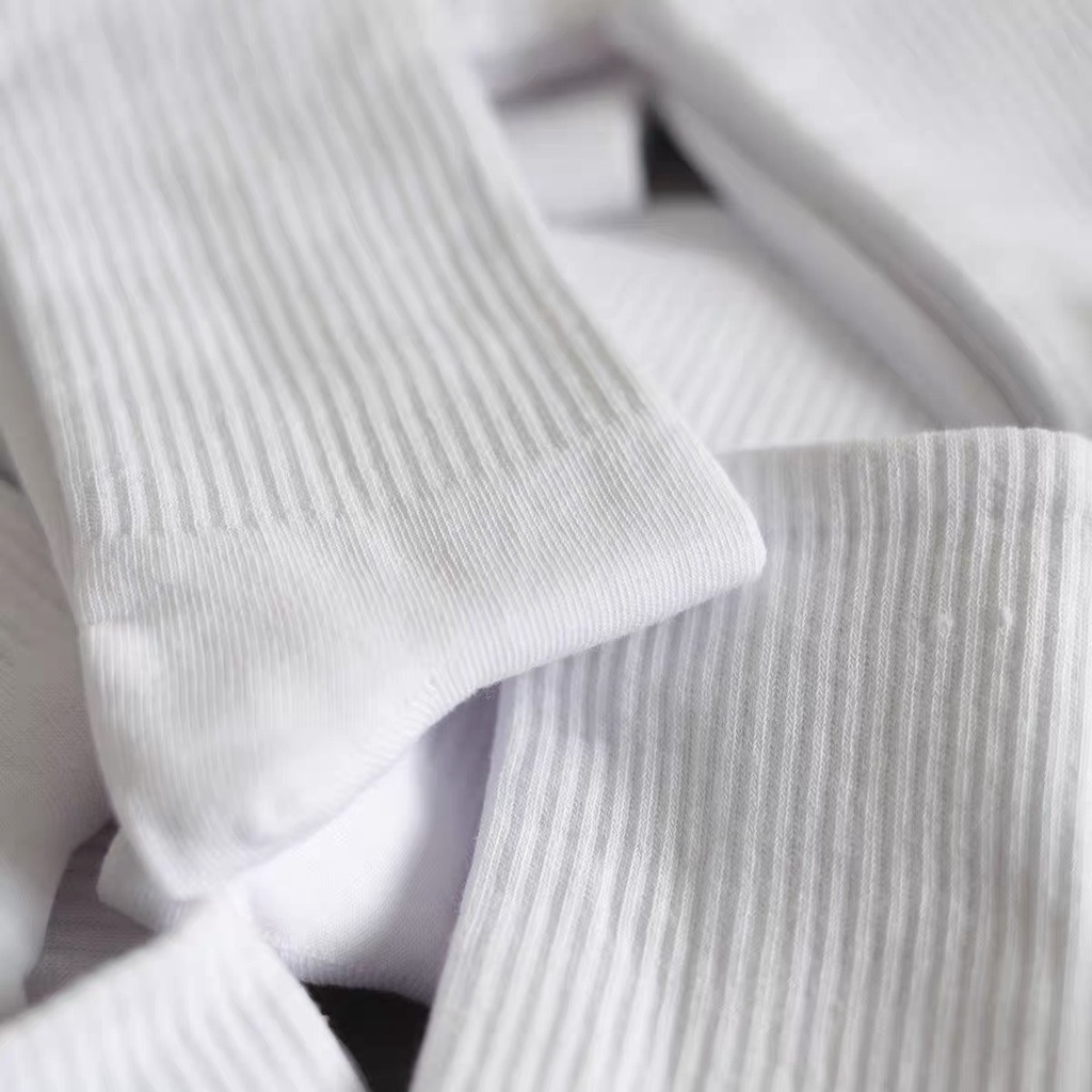 Tất trơn cao cổ nam nữ unisex phong cách trẻ trung chất liệu thoáng mát, thấm mồ hôi