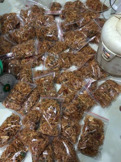 Khô gà lá chanh