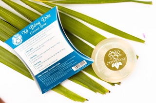 Combo 3sp dừa (dầu dừa 100ml, son dưỡng dầu dừa, xà bông tắm dừa) 135k còn 120k